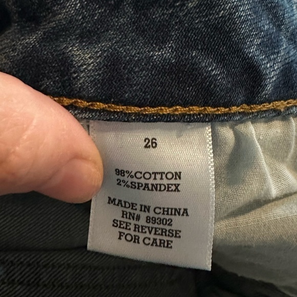 Altar’d State Distressed Jean size 26 - Picture 5 of 5